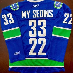 Sedin’s Vancouver Canucks Signed Reebok Jersey